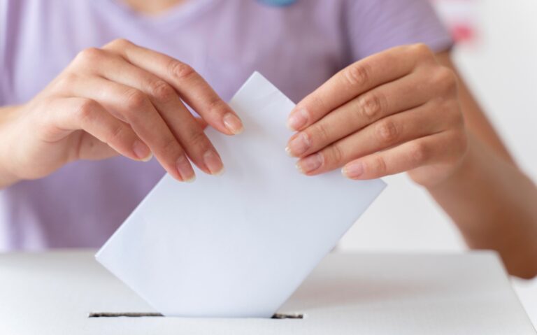 La consulta popular no puede usarse como presión política: rechazamos su convocatoria por decreto 1